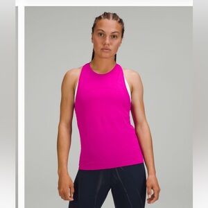 Lululemon swiftly tech high neck tank top. Waist length. Size 14/16.